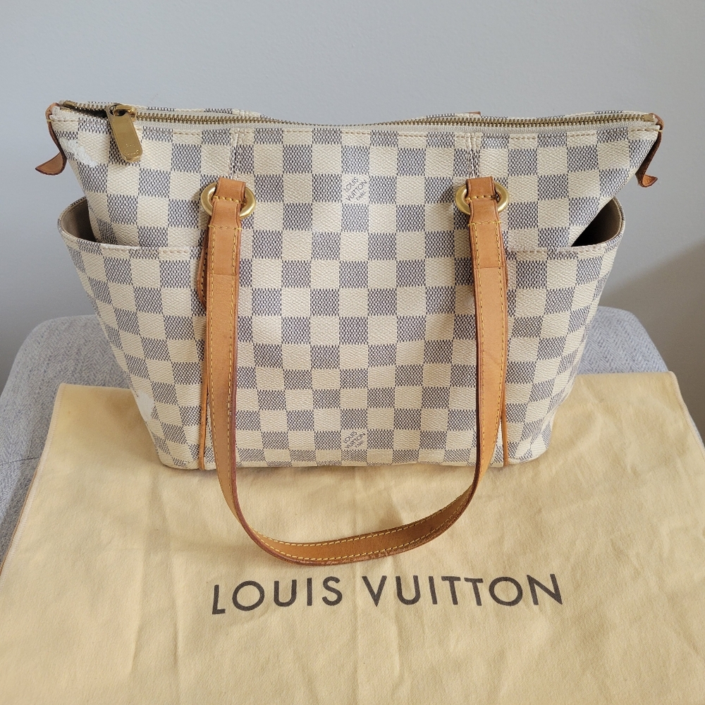 Authentic Louis Vuitton Damier Azur Totally MM Shoulder Bag